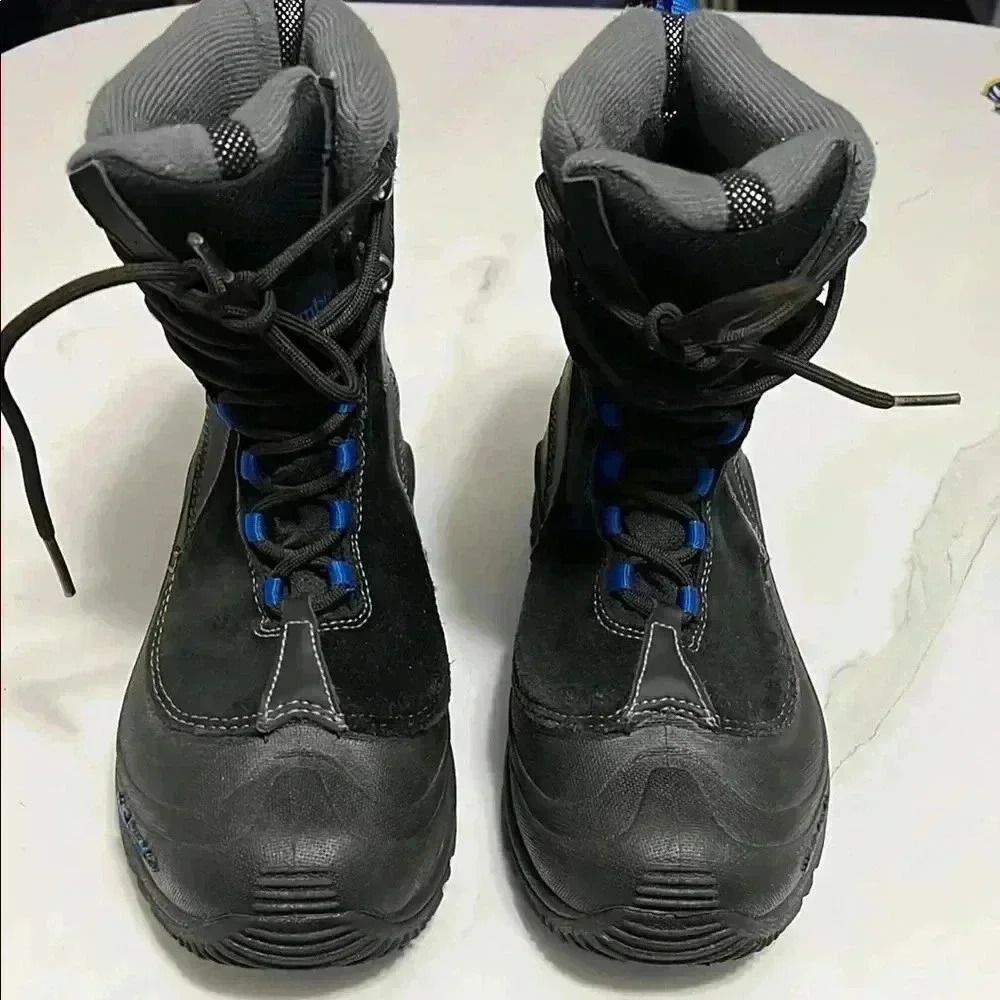 Columbia Black and Blue Omni heat  Boots